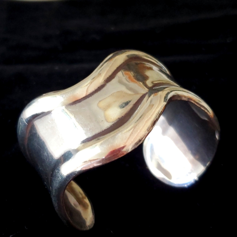 Sterling silver bracelet